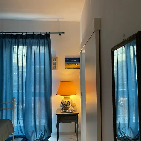 Casa Azzurro 奥斯图尼