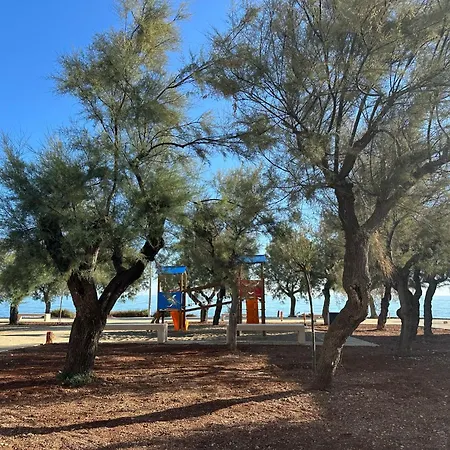 Casa Azzurro אוסטוני