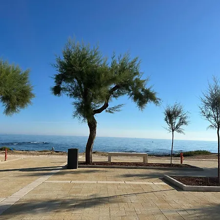 Casa Azzurro * أوستوني